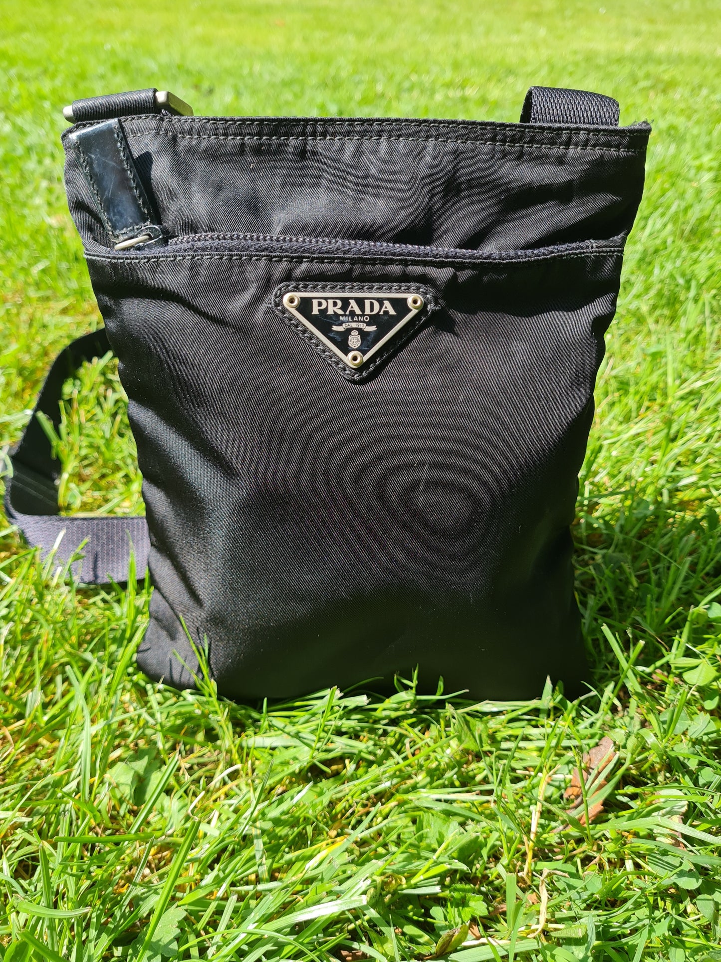 Prada Nylon Umhängetasche