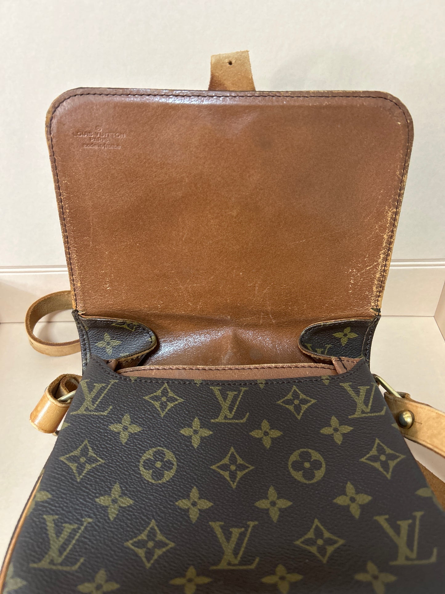 Louis Vuitton Cartouchiere PM Umhängetasche aus Canvas