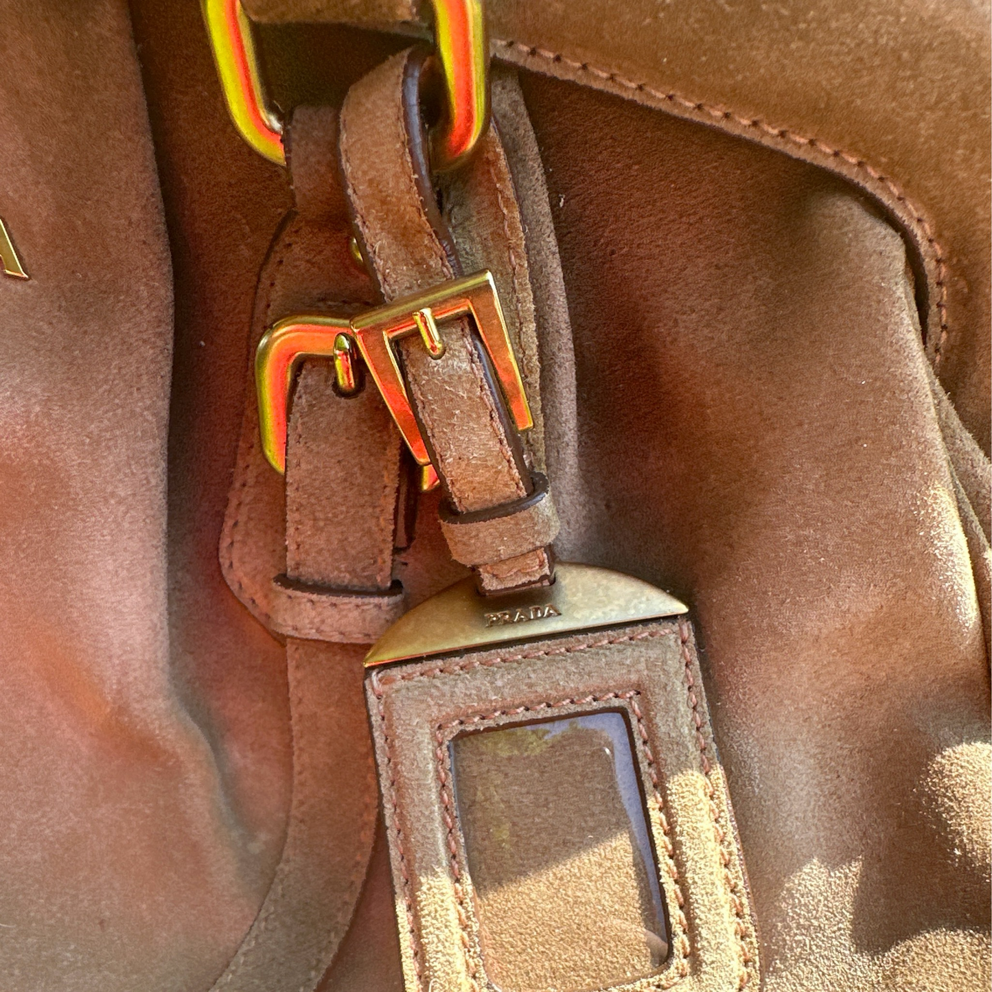 Prada Handtasche Rauleder