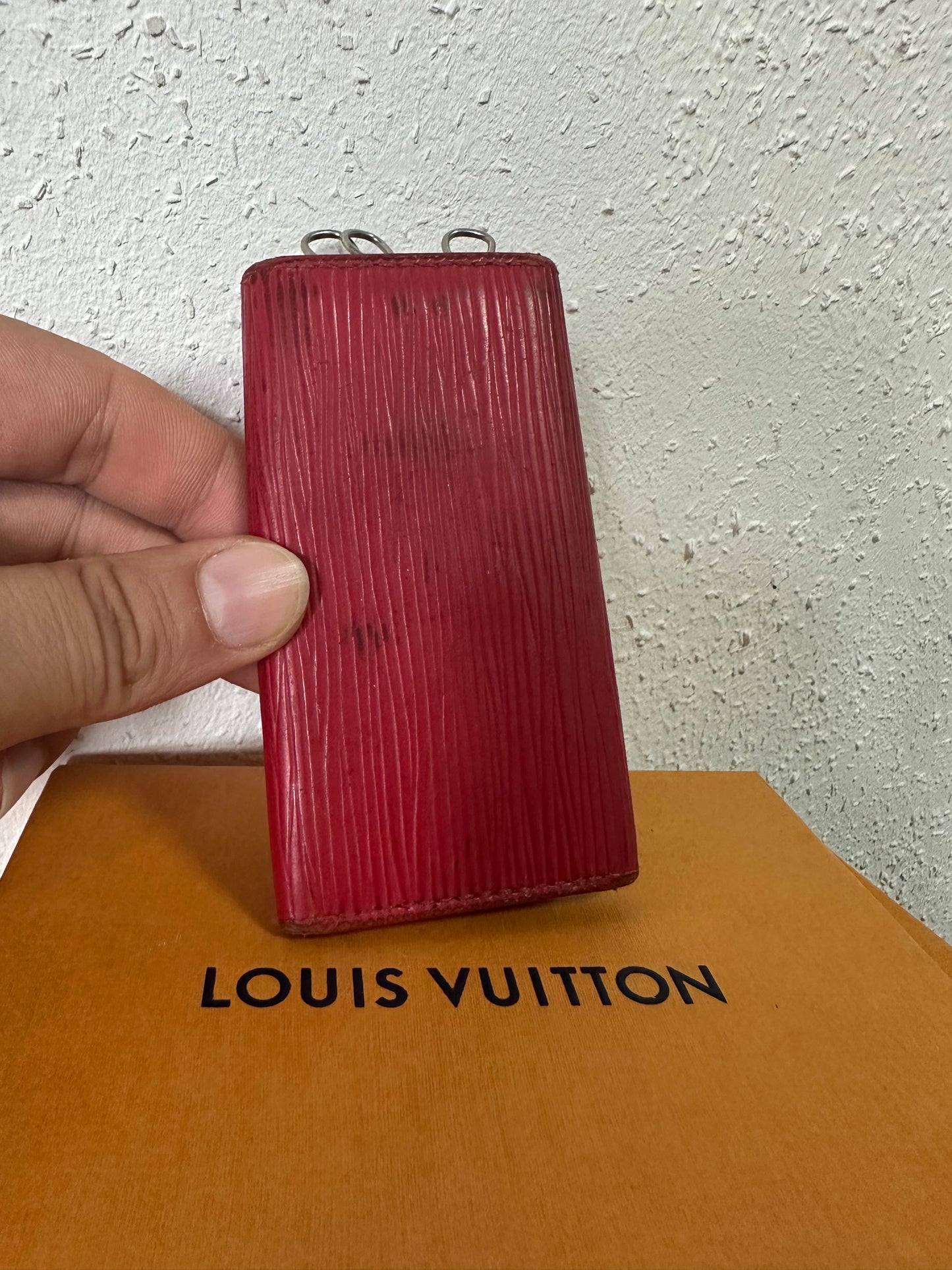 Louis Vuitton Schlüsseletui Epi Leder rot