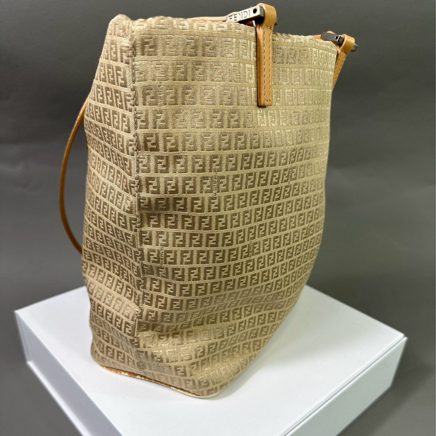 Fendi Handtasche im Fendi Monogramm