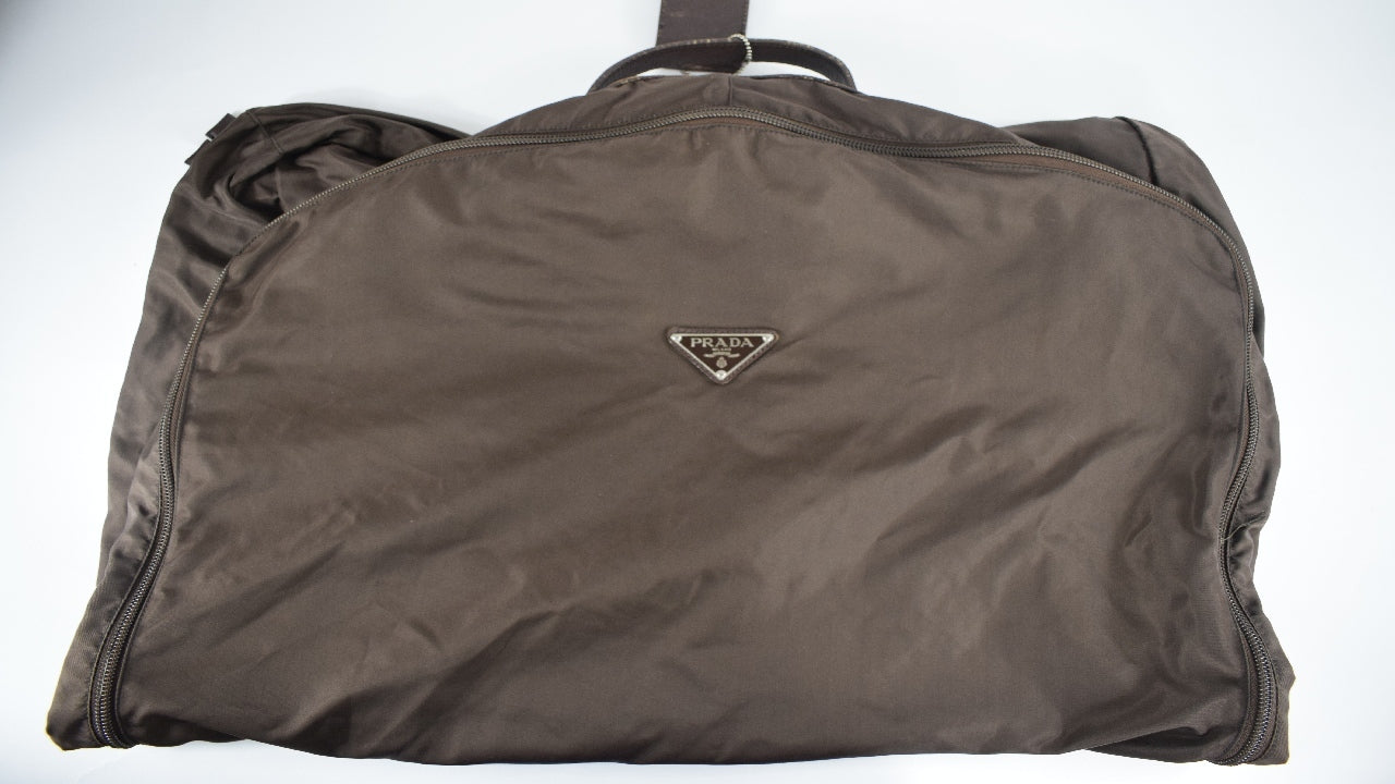 Prada Kleidersack in braun