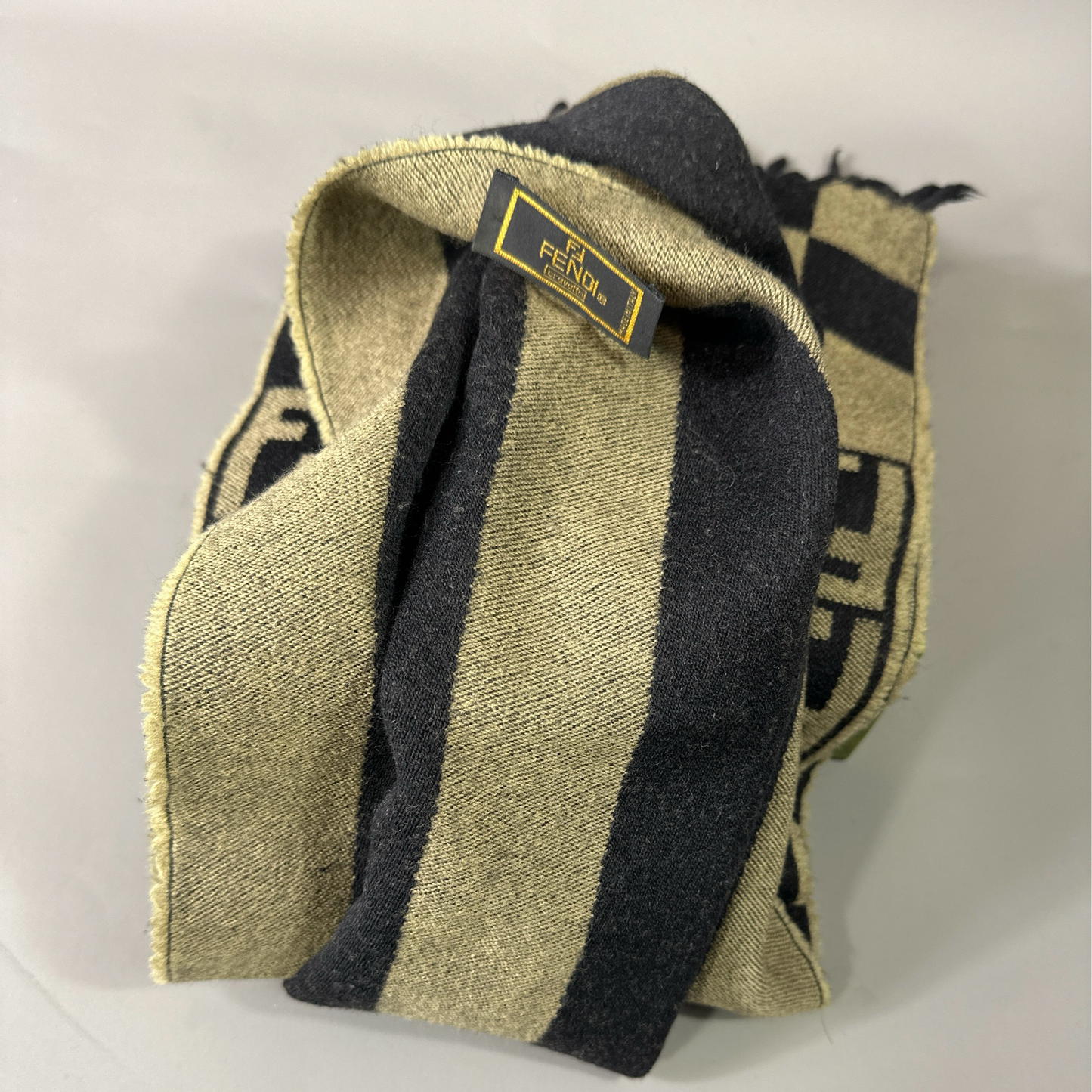 Fendi Monogramm Schal