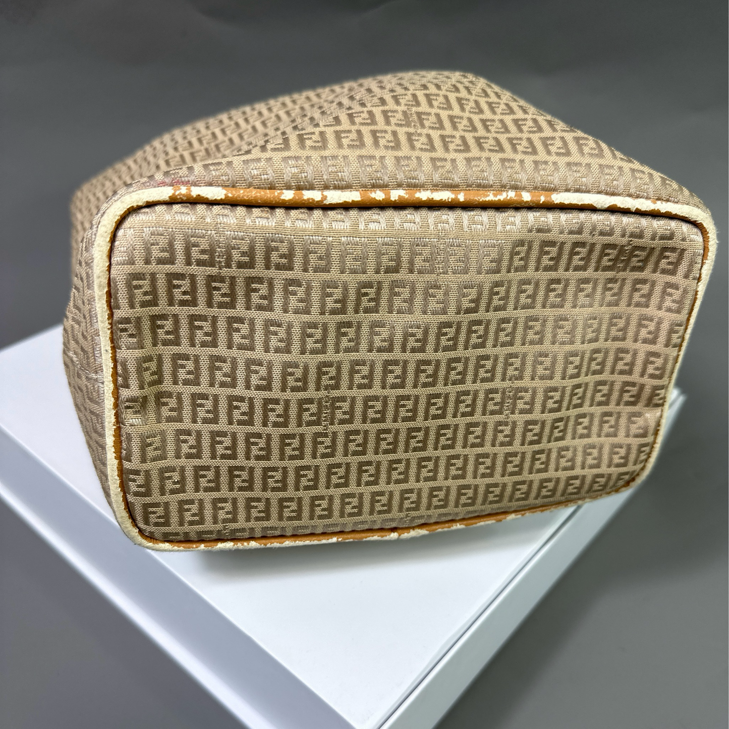 Fendi Handtasche im Fendi Monogramm