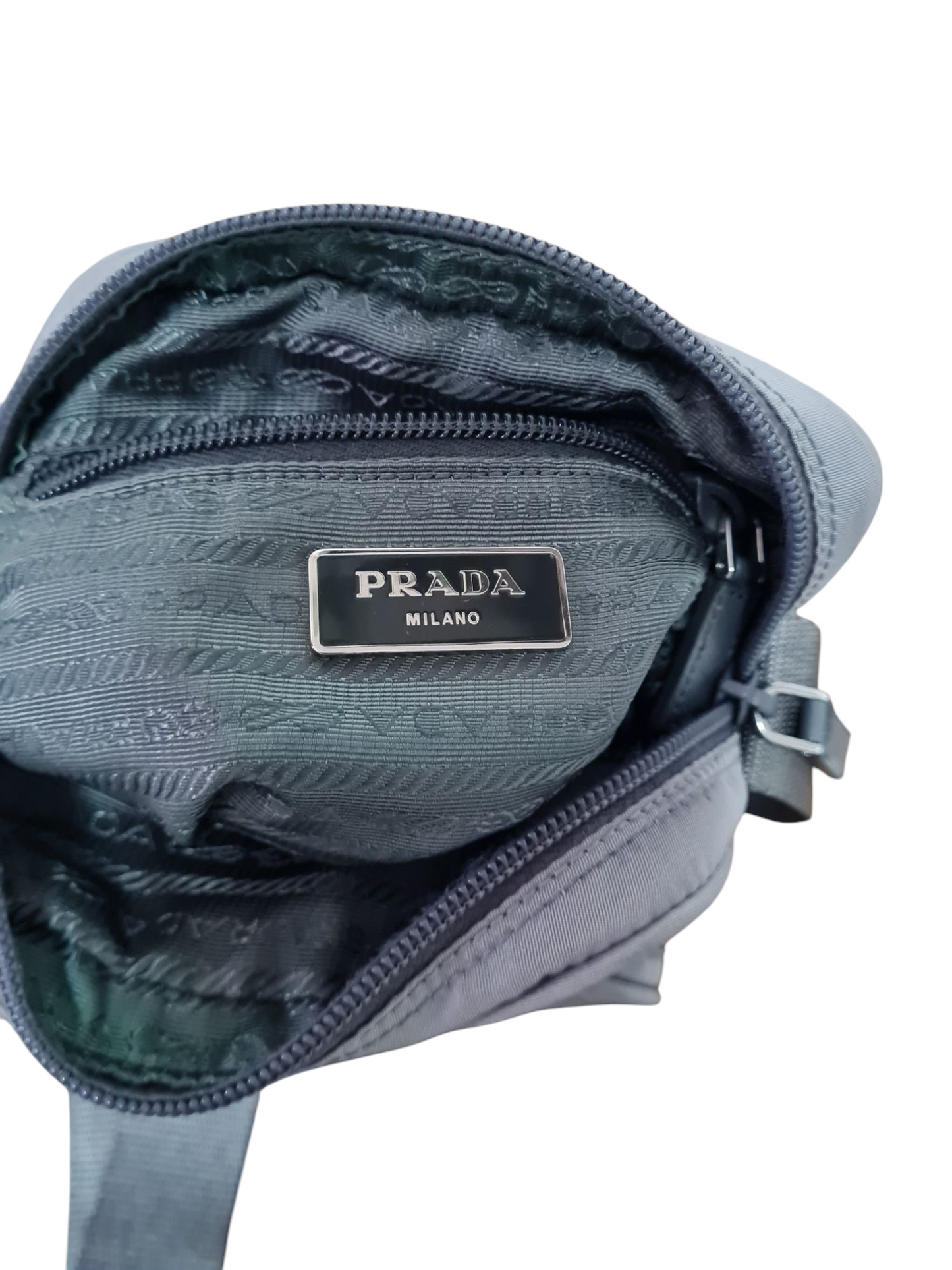 Prada Umhängetasche aus Nylon