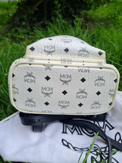 MCM mini Rucksack weiß