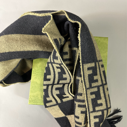 Fendi Monogramm Schal
